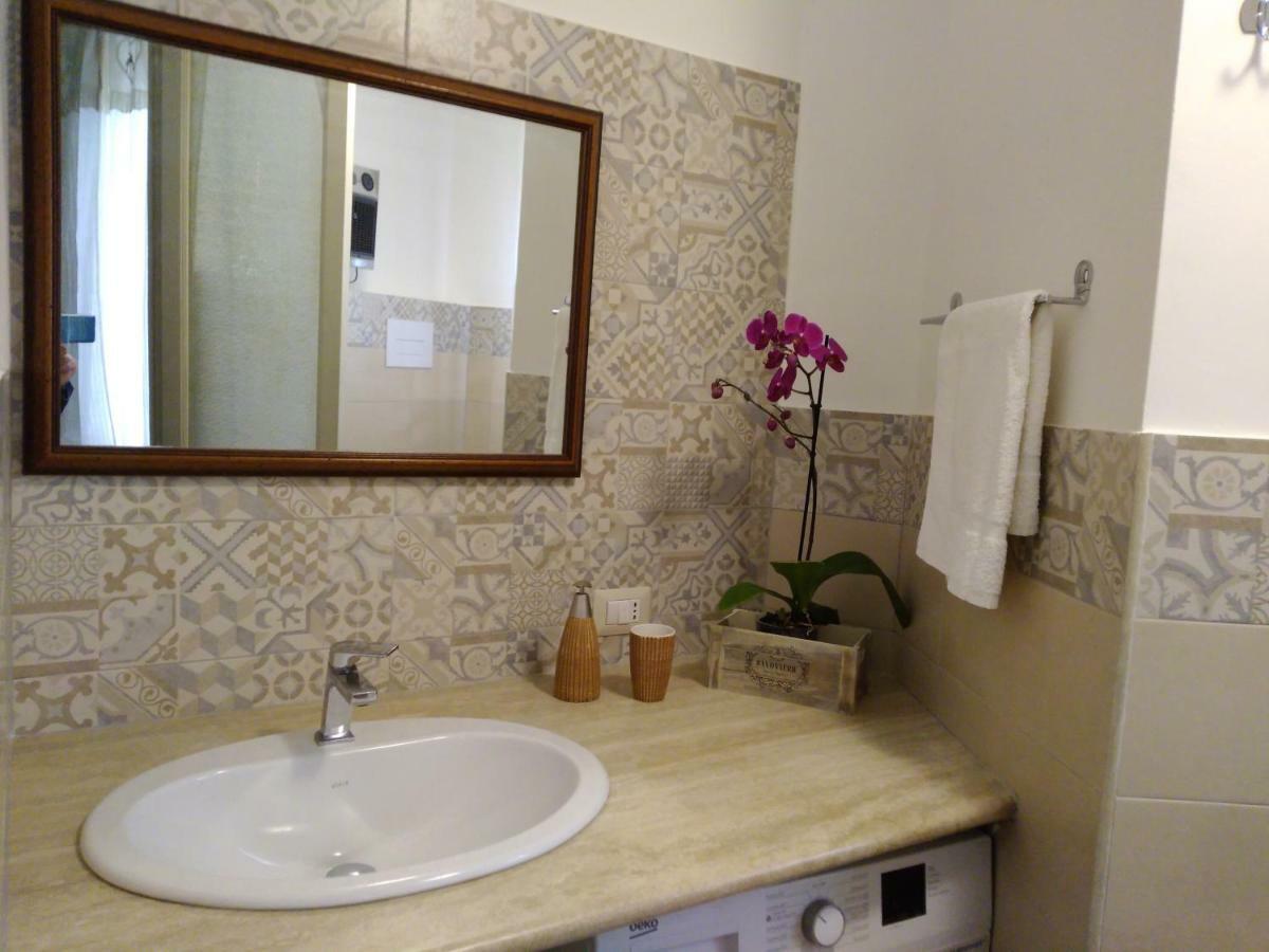 Una Scala Dal Centro Agrigento Exterior foto
