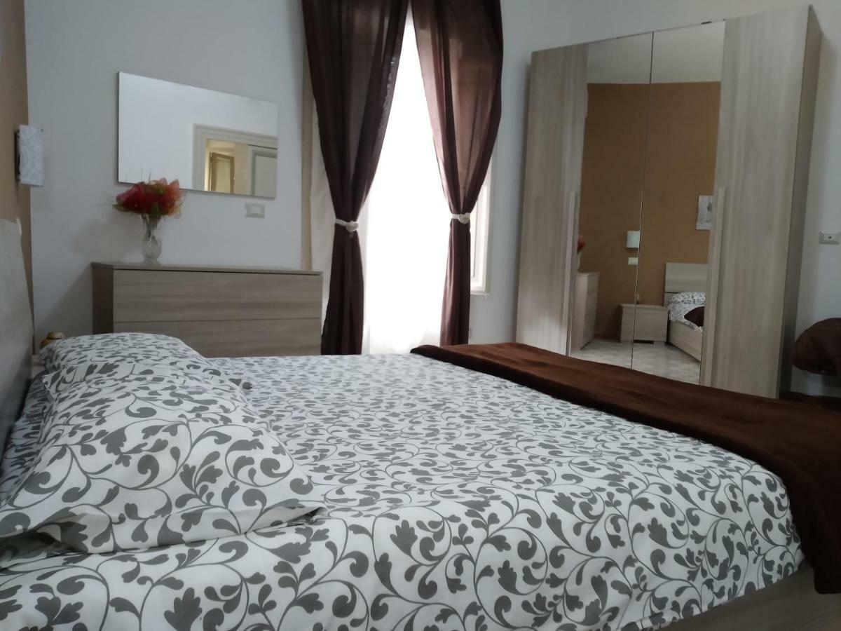 Una Scala Dal Centro Agrigento Exterior foto